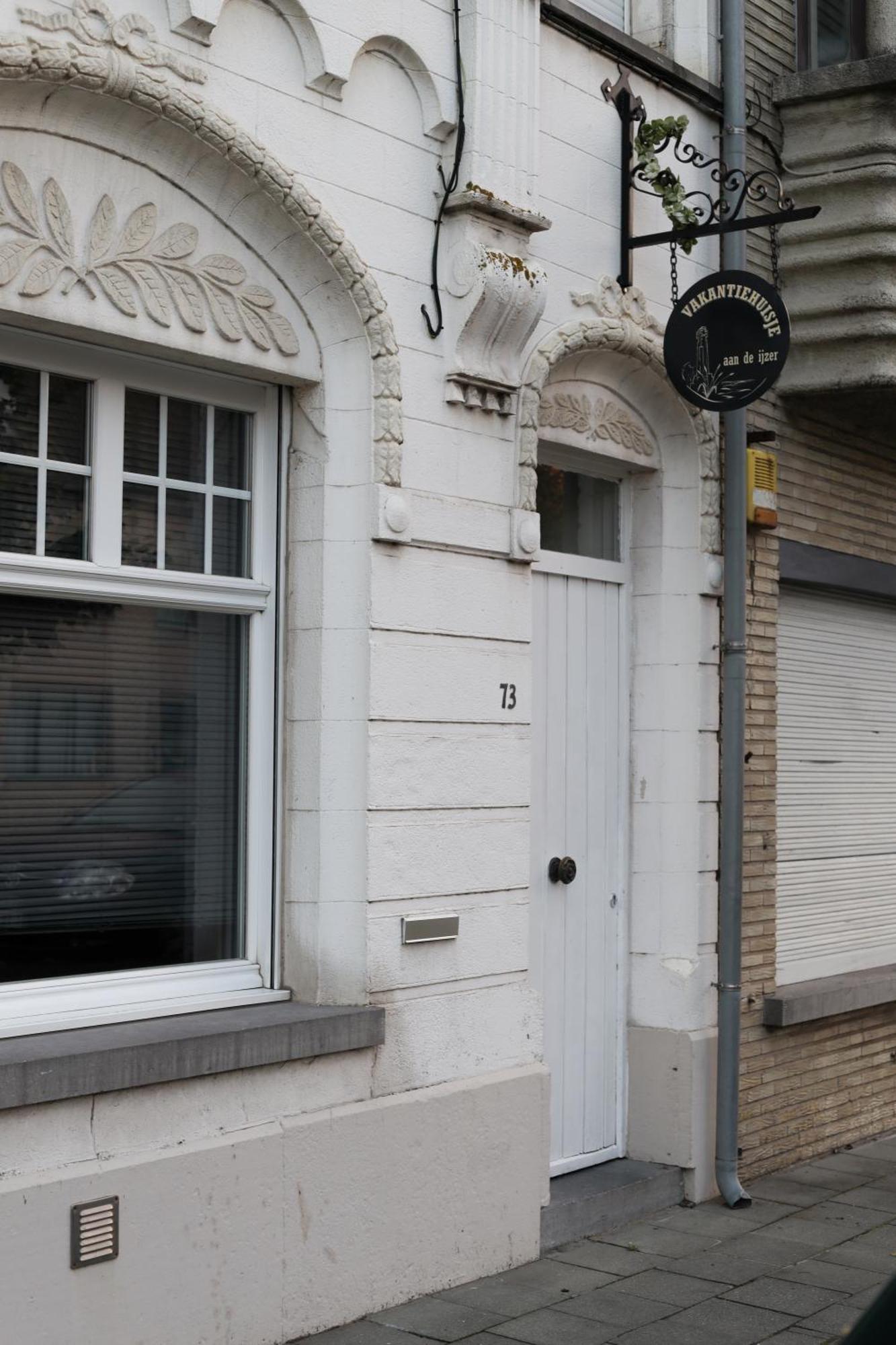 Vakantiehuisje aan de Ijzer Diksmuide Buitenkant foto